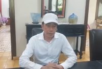 Presiden ke-7 RI Joko Widodo saat memberikan keterangan di kediamannya, Solo, Jawa Tengah, Jumat (16/10/2026). Foto: Ist.
