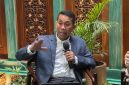 Juru Bicara DPP Gerindra Kamrussamad saat berbicara dalam forum evaluasi 2 tahun pemerintahan Prabowo-Gibran, Selasa (20/10/2026). Foto: Ist.