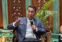 Juru Bicara DPP Gerindra Kamrussamad saat berbicara dalam forum evaluasi 2 tahun pemerintahan Prabowo-Gibran, Selasa (20/10/2026). Foto: Ist.