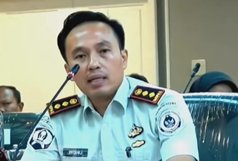 Wisnu Hani Putranto, mantan Kepala Lapas Kelas IIA Cibinong, yang resmi diberhentikan dari status ASN terkait temuan fasilitas mewah di lingkungan pemasyarakatan tersebut, Senin (5/10/2026). Foto: Ist.