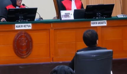 Kuasa Hukum Roy Suryo