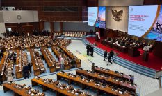 DPR Resmi Sahkan RUU Perlindungan Ketenagakerjaan Jadi UU, 23 Bab 313 Pasal