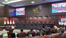 Suasana sidang Mahkamah Konstitusi yang menolak gugatan PHPU soal syarat pendidikan Wakil Presiden Gibran, Selasa (6/10/2026). Pakar hukum menilai putusan tetap dalam koridor kewenangan, arahkan ke jalur pemakzulan. Foto: Ist.